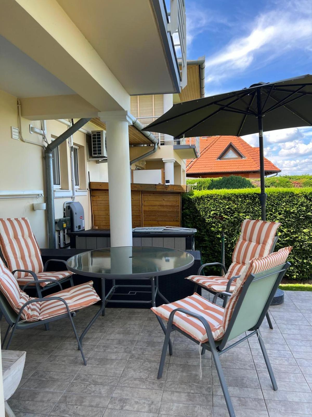 Panorama Villa Balatonboglár Exteriör bild